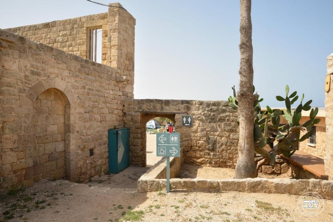 Luna Achziv نهاريّا المظهر الخارجي الصورة